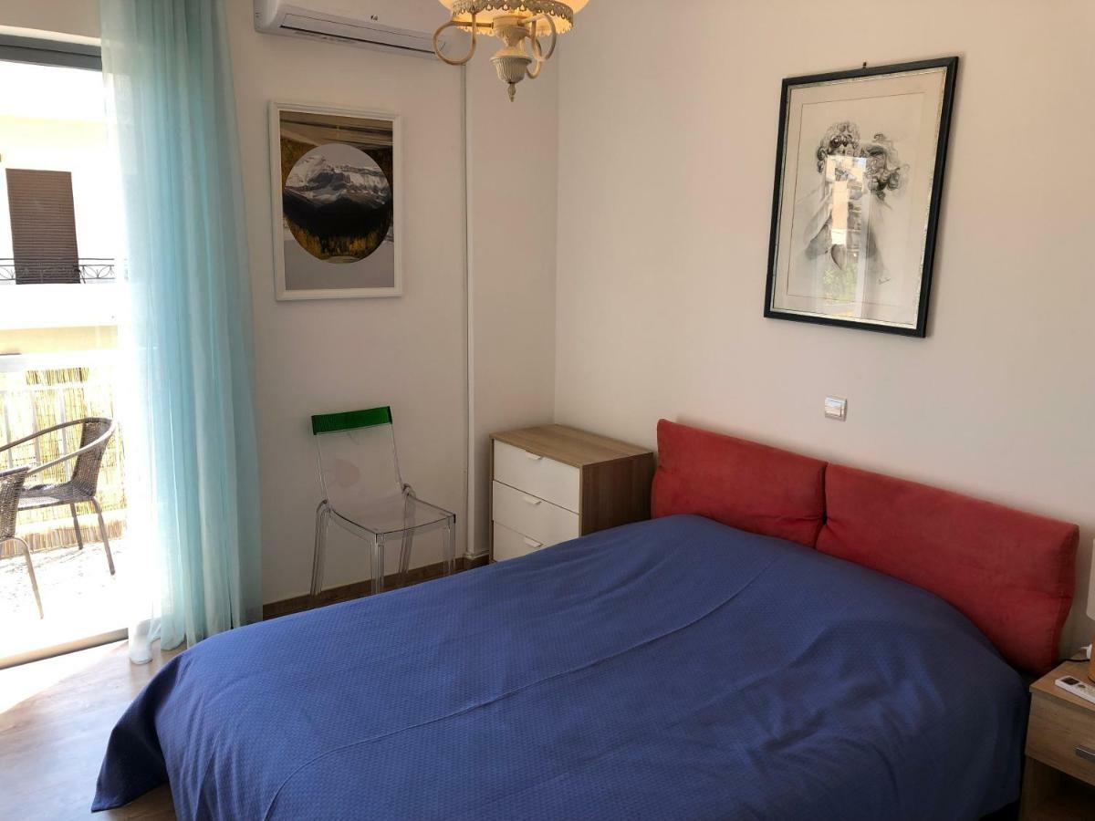 Metaxourgio Spacious Two Bedroom Apartment Atenas Exterior foto